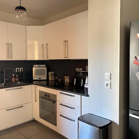 Moderne Au Coeur De 7-jean-mace Lyon
